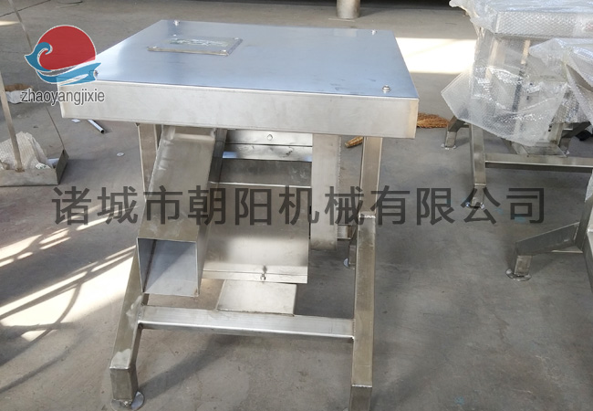 Duck gizzard peeling machine